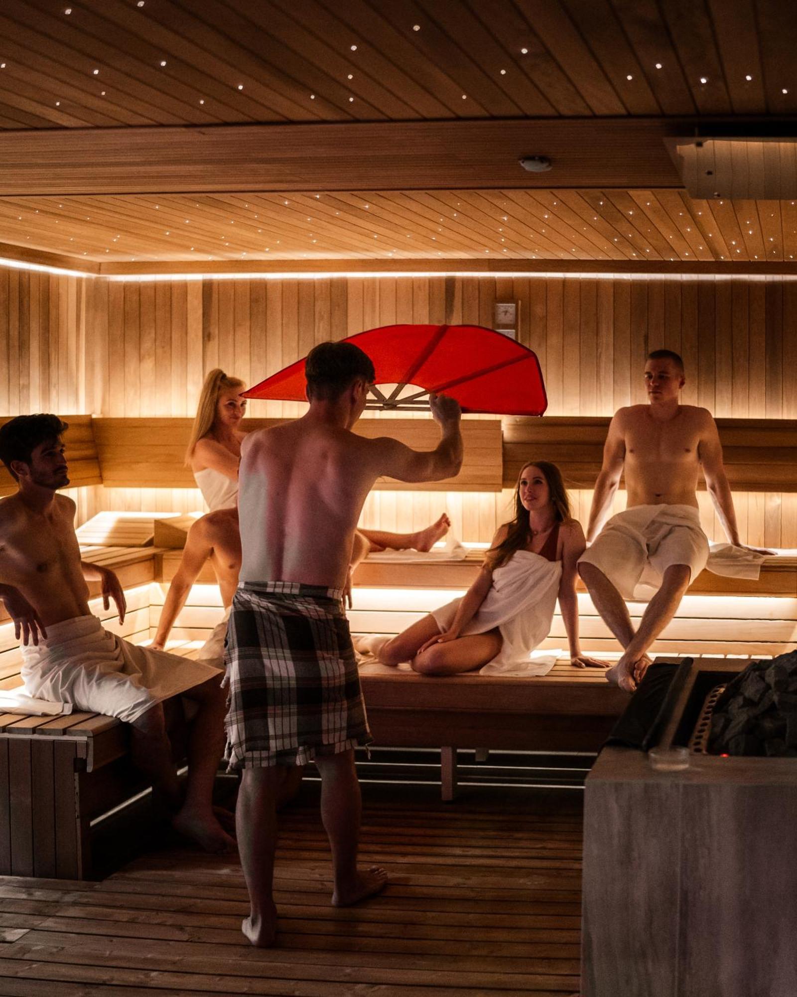 Avalon Resort & Spa ミシュコルツ エクステリア 写真